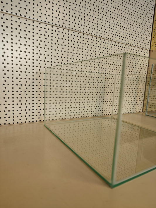 Aquarium 38x36x22cm, Float 4mm, 30 Liter