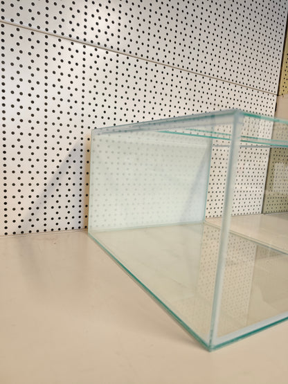 Aquarium 33x38x22 für Kallax Regal, weiße Rückwand