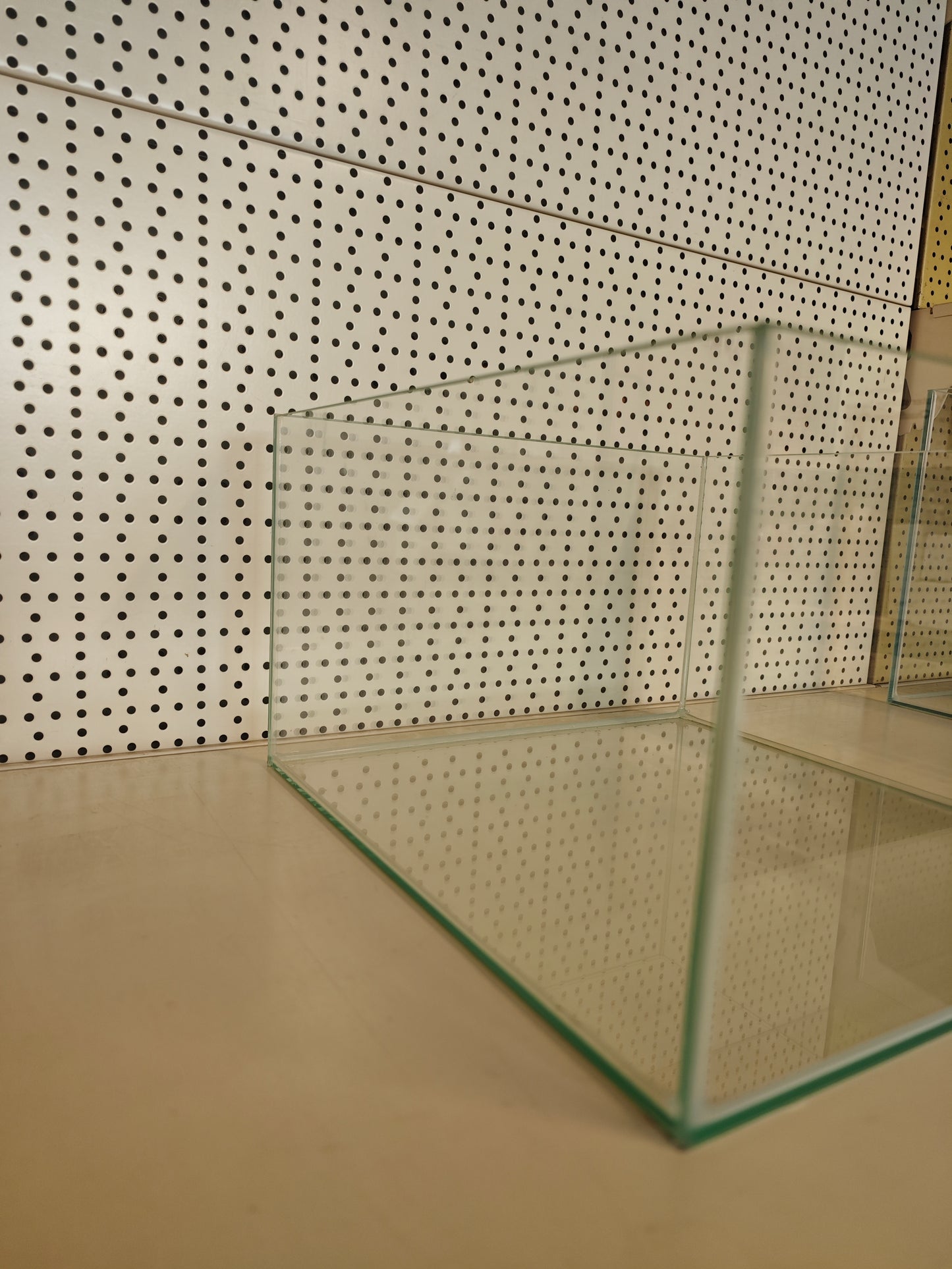 Aquarium 38x36x22cm, verre flotté 4mm, 30 litres